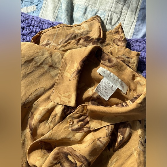 Jones New York 90s Womens Floral Short Sleeve Button Up Shirt Yellow Silk Small - Picture 5 of 11